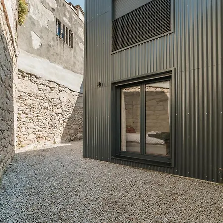 Courtyard Design By Vacationy * Porto