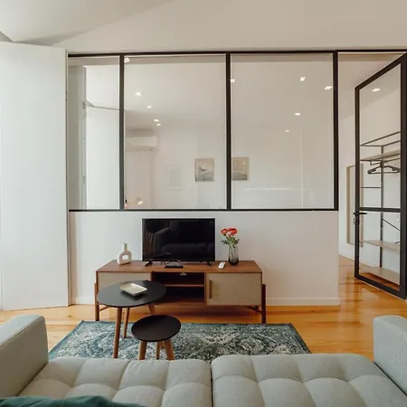 Courtyard Design By Vacationy Apartment Porto